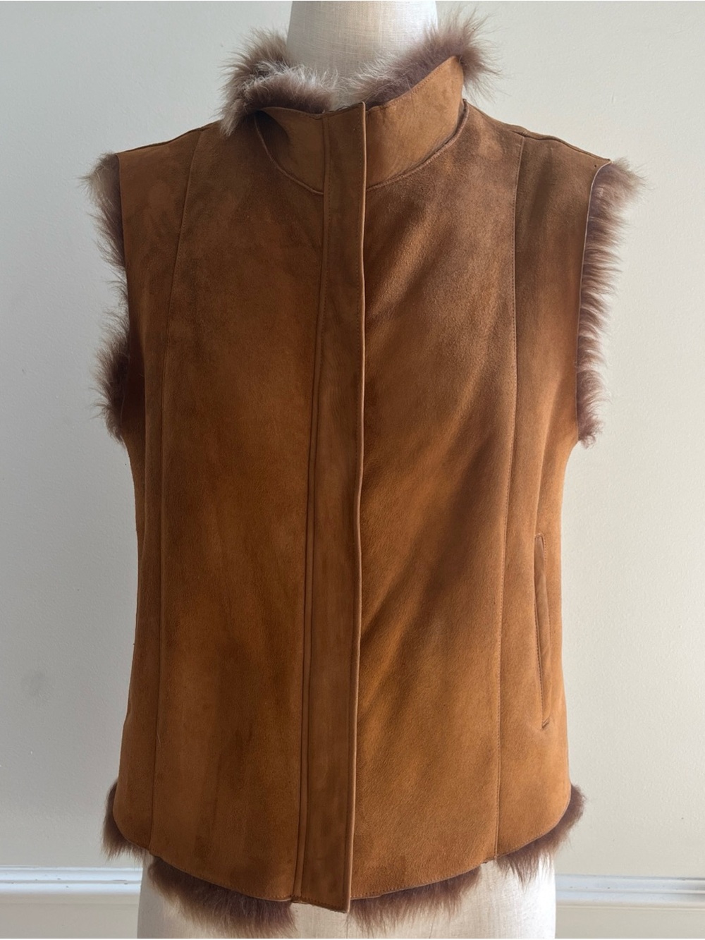 Women’s Suede Fur La Peau Rizal Vest Made In France Size 6